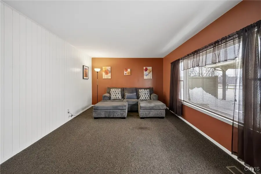 5621 W Genesee Street, Camillus, NY 13031 - Image #3