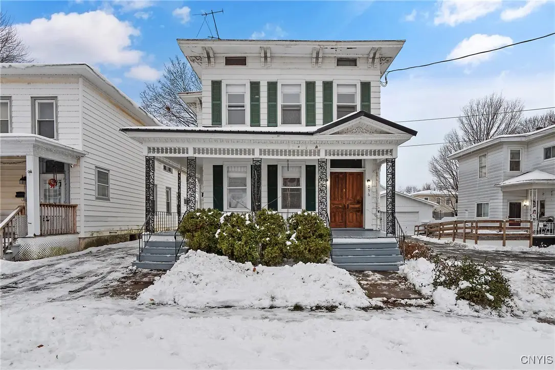256 W 4th Street, Oswego, NY 13126 - Image #1