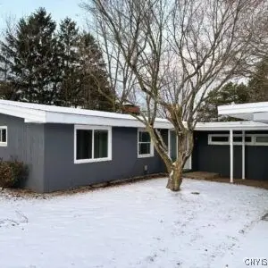 13 Farview Circle, Camillus, NY 13031 - Image #2