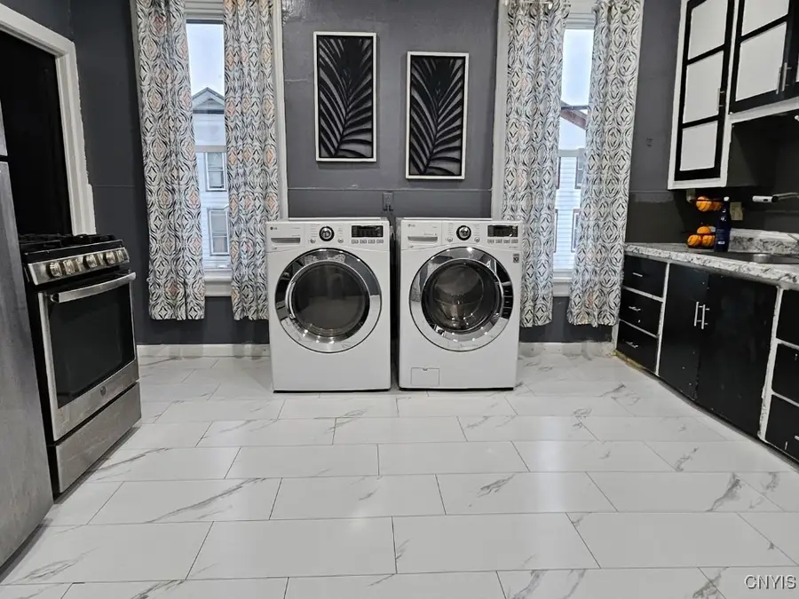 515 Henry Street, Utica, NY 13502 - Image #2