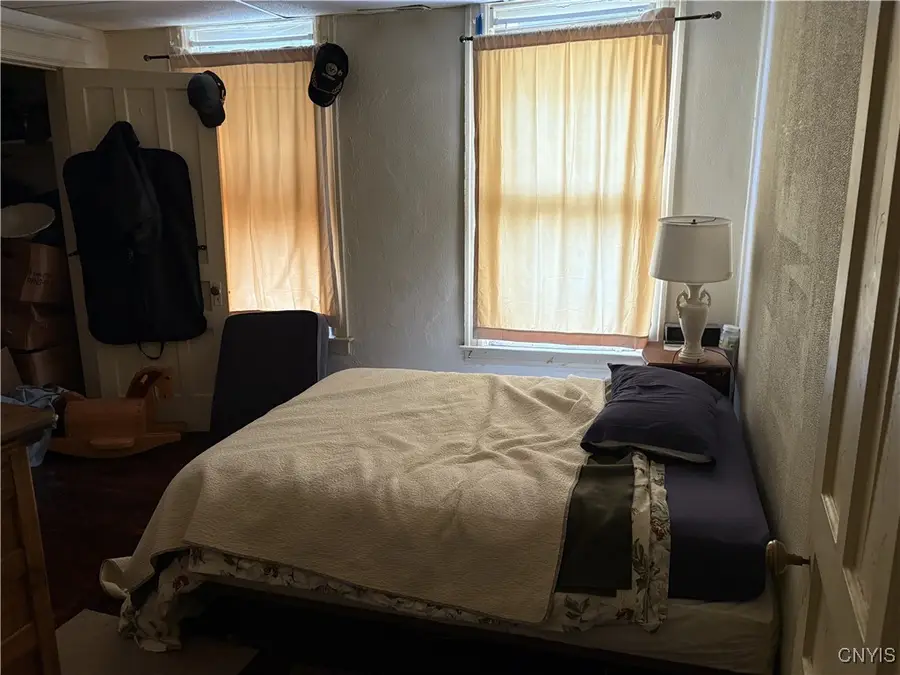 29 Faxton Street, Utica, NY 13501 - Image #3