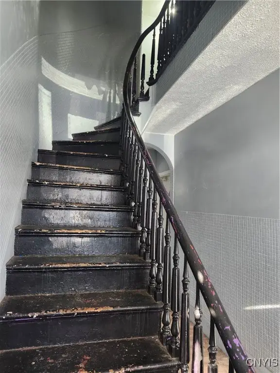 319 Burnet Avenue #1, Syracuse, NY 13203 - Image #3