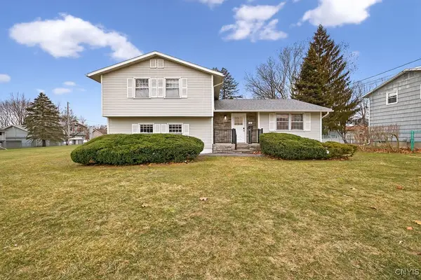 12 Kiwi Path, Liverpool, NY 13090