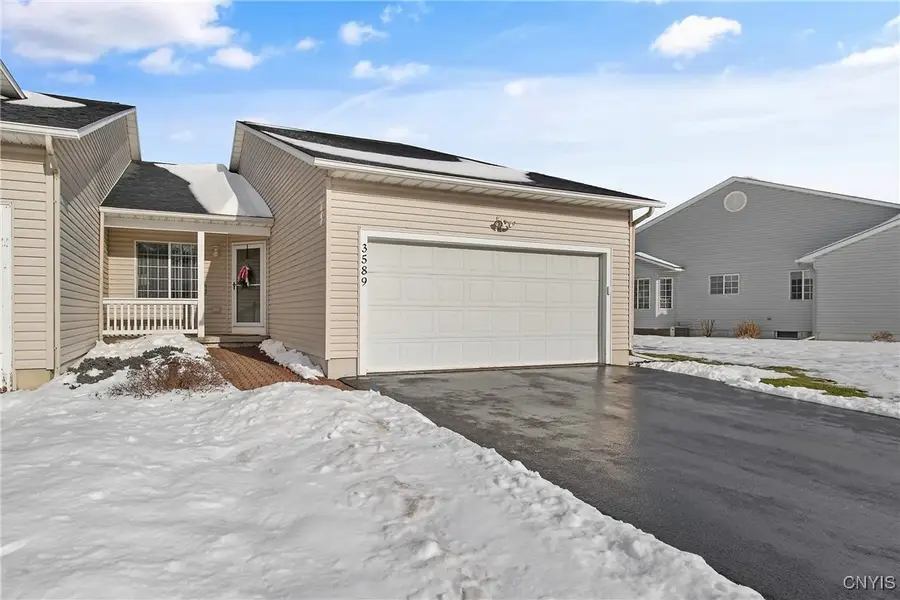 3589 Redhead Terrace, Liverpool, NY 13090 - Image #2