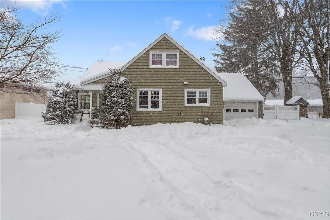 907 Leroy Road, Syracuse, NY 13212 - Image #1