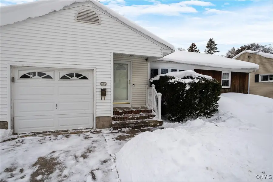 121 Englert Avenue, Syracuse, NY 13208 - Image #2