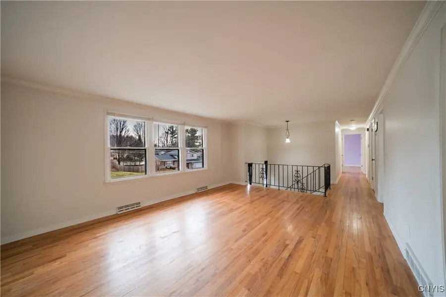 117 Emann Drive, Camillus, NY 13031 - Image #3