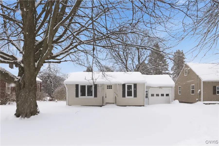 5791 Lincoln Avenue, Cicero, NY 13039 - Image #2