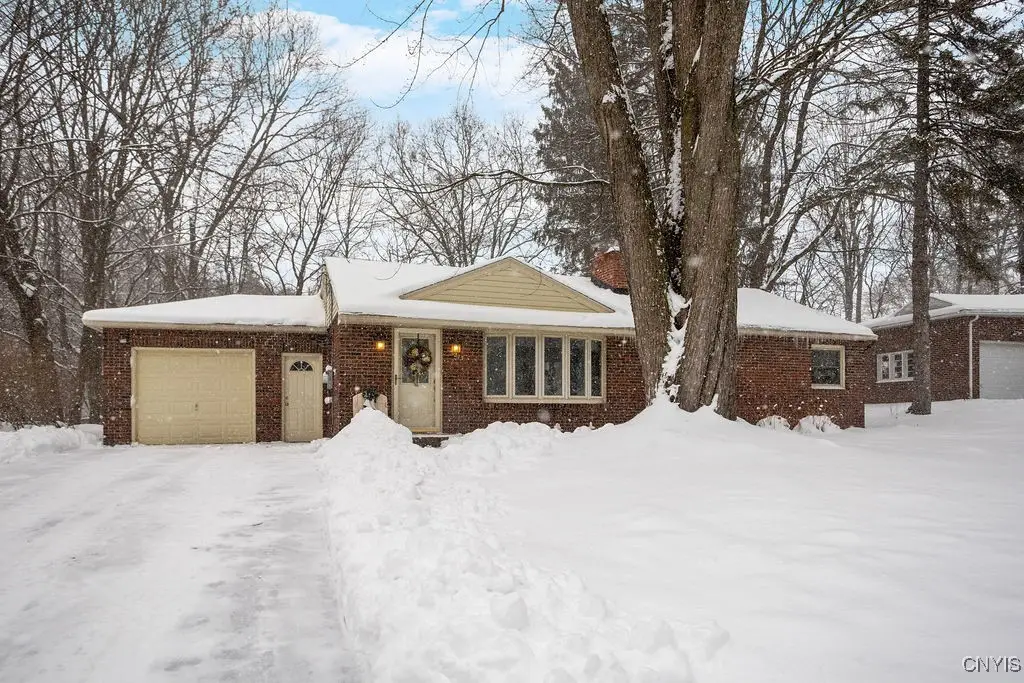 213 Euclid Drive, Fayetteville, NY 13066 - #1