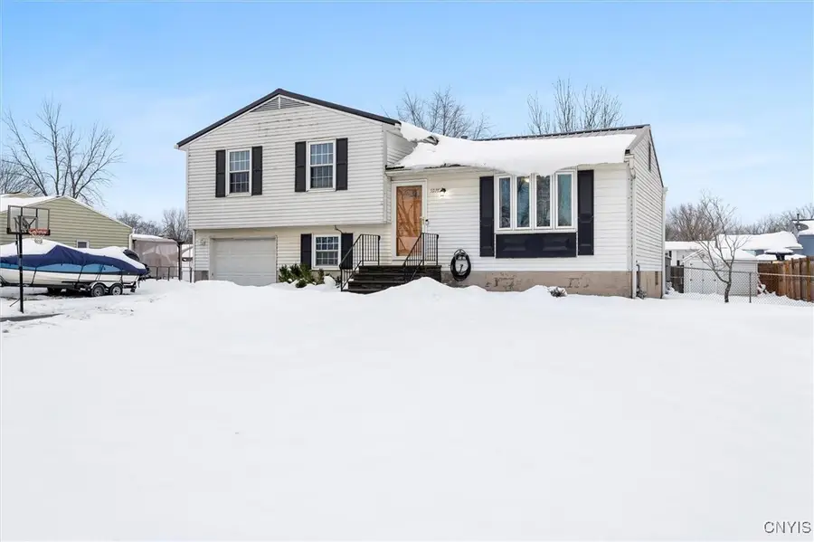 5976 Darby Road, Cicero, NY 13039 - Image #2