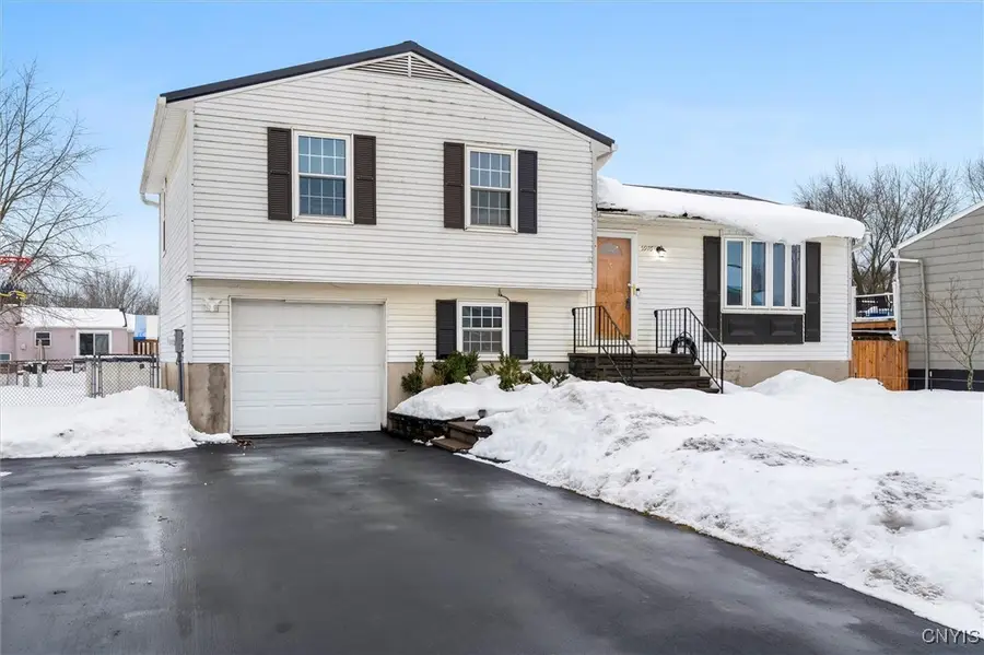 5976 Darby Road, Cicero, NY 13039 - Image #3