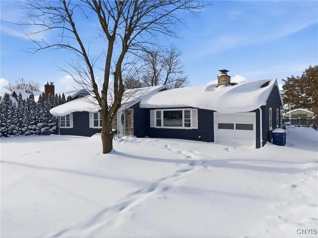 211 Dorchester Avenue, Syracuse, NY 13203 - Image #1