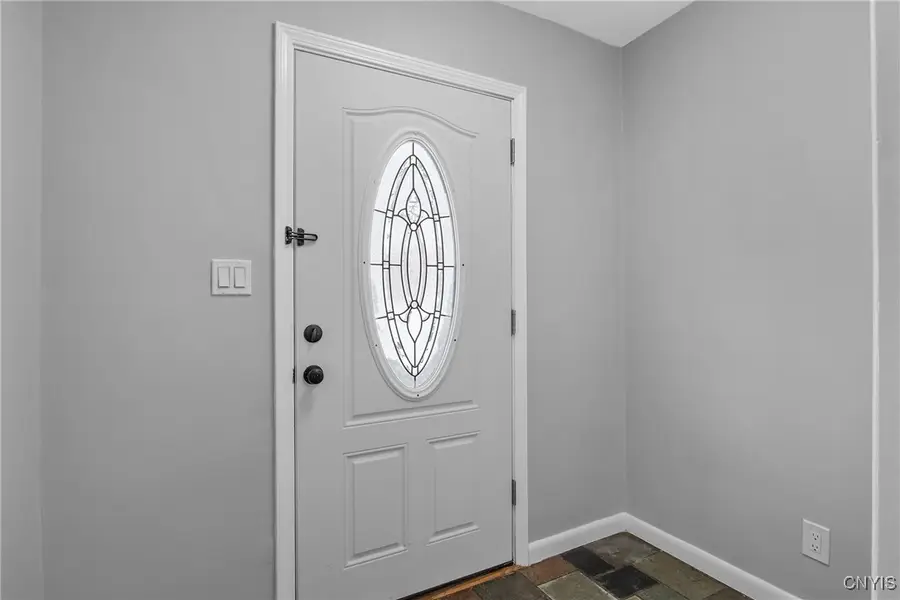 211 Dorchester Avenue, Syracuse, NY 13203 - Image #3