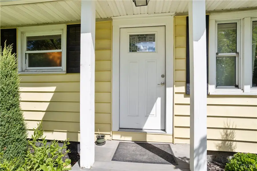 8583 Green Lakes Road, Fayetteville, NY 13066 - Image #3