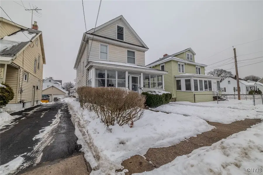 1204 Oak Street #6, Syracuse, NY 13203 - Image #2