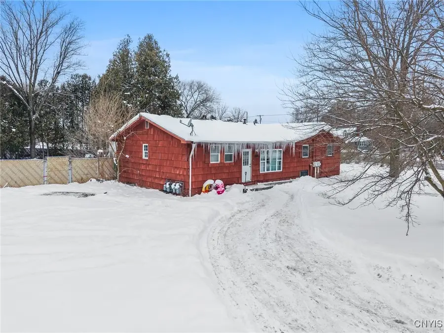 6749 Ramsgate Road, Chittenango, NY 13037 - Image #2