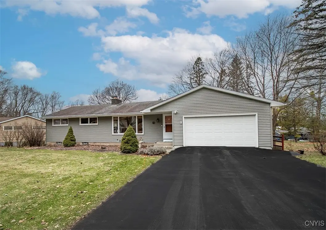 304 Sherbrooke Road, Manlius, NY 13104 - Image #1