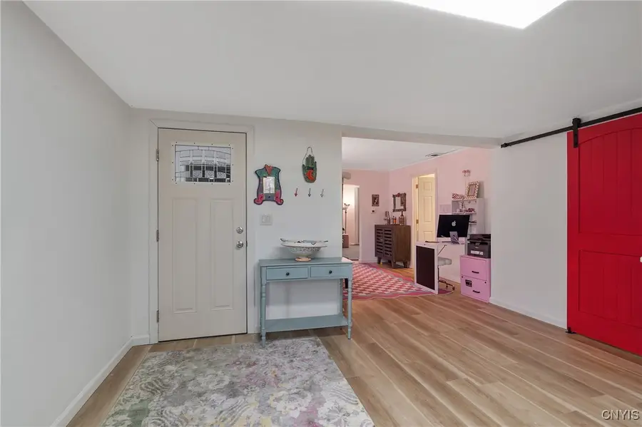 81 E 10th Street, Oswego, NY 13126 - Image #2