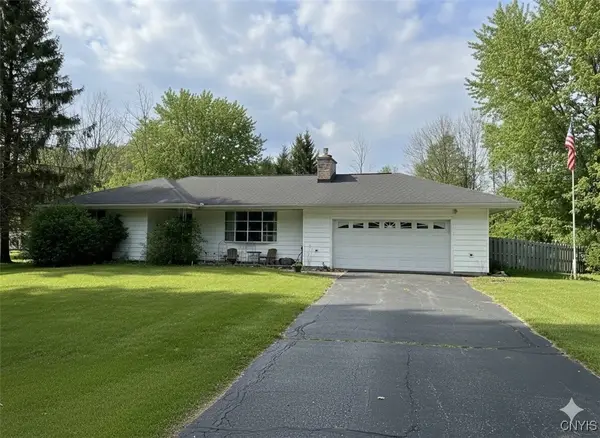 58 Ridgeway Sites Avenue, Oswego, NY 13126