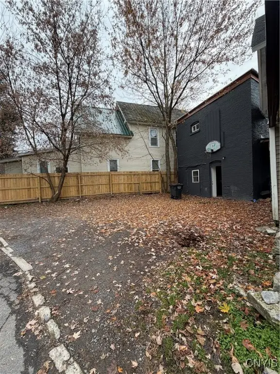 432 W Mullin Street, Watertown, NY 13601 - Image #2