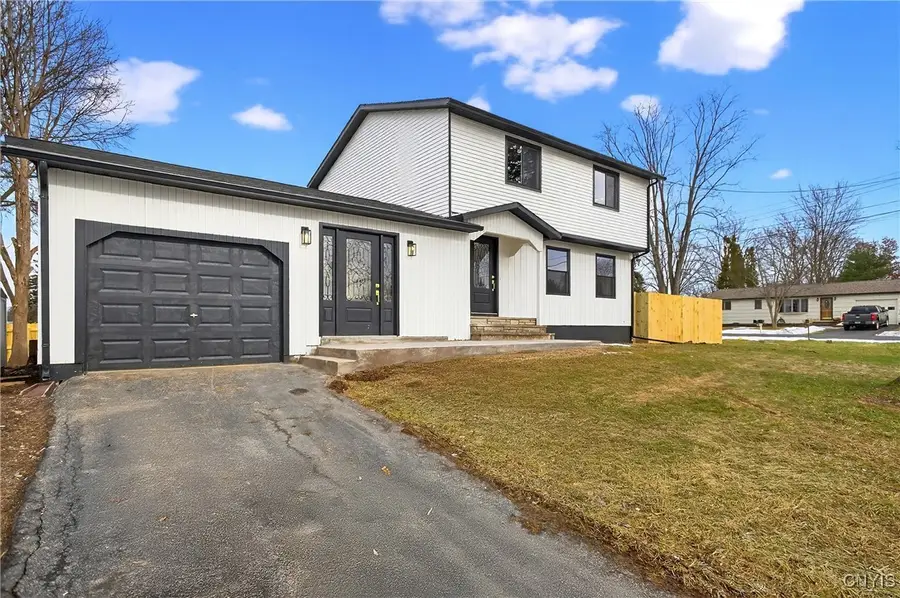 4115 Poplar Drive, Liverpool, NY 13090 - Image #2