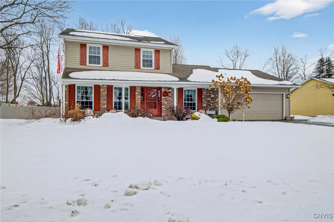 8311 Greenview Dr, Rome, NY 13440 - Image #1