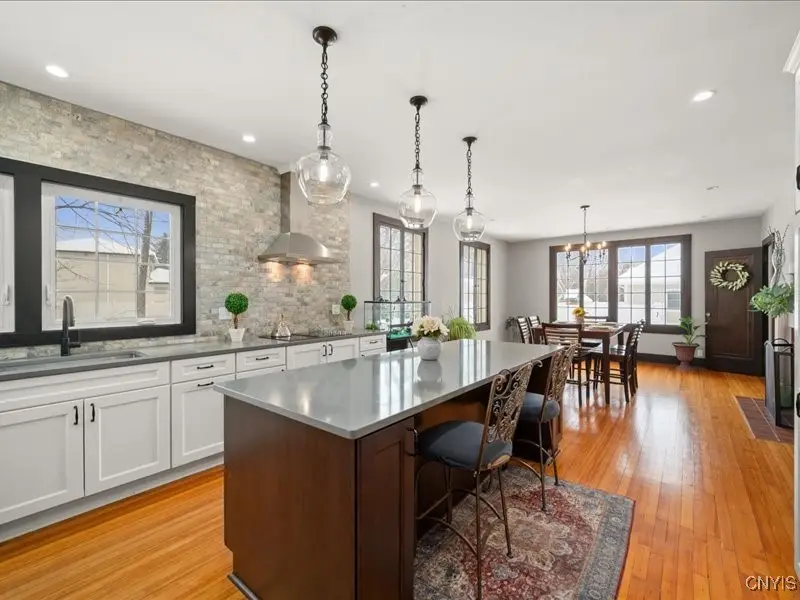 6 Ironwood Road, New Hartford, NY 13413 - Image #3