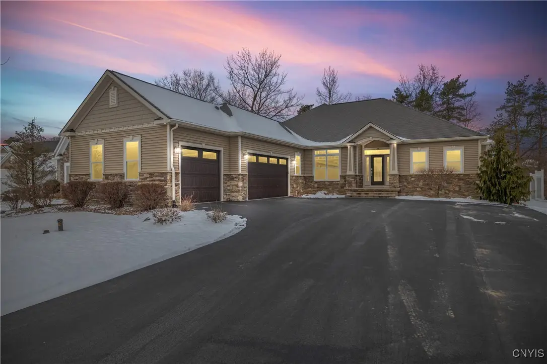 128 Crane Landing, Manlius, NY 13104 - Image #1