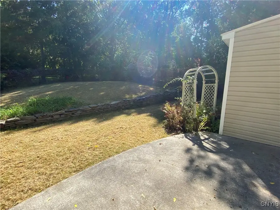 103 Paris Road, New Hartford, NY 13413 - Image #3