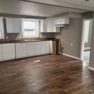 223 W 6th Street, Oswego, NY 13126 - Image #2