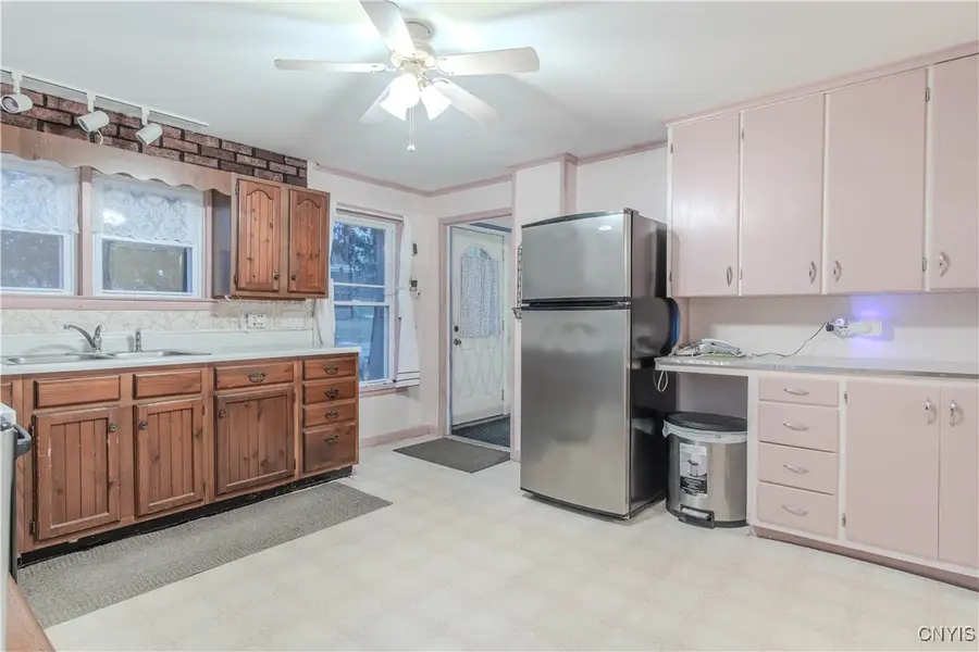 102 Mechanic Street, Antwerp, NY 13608 - #2