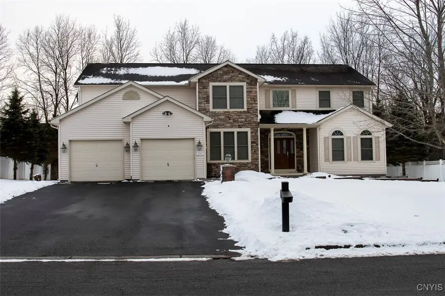 214 Driftwood Drive, Oneida, NY 13421 - Image #2