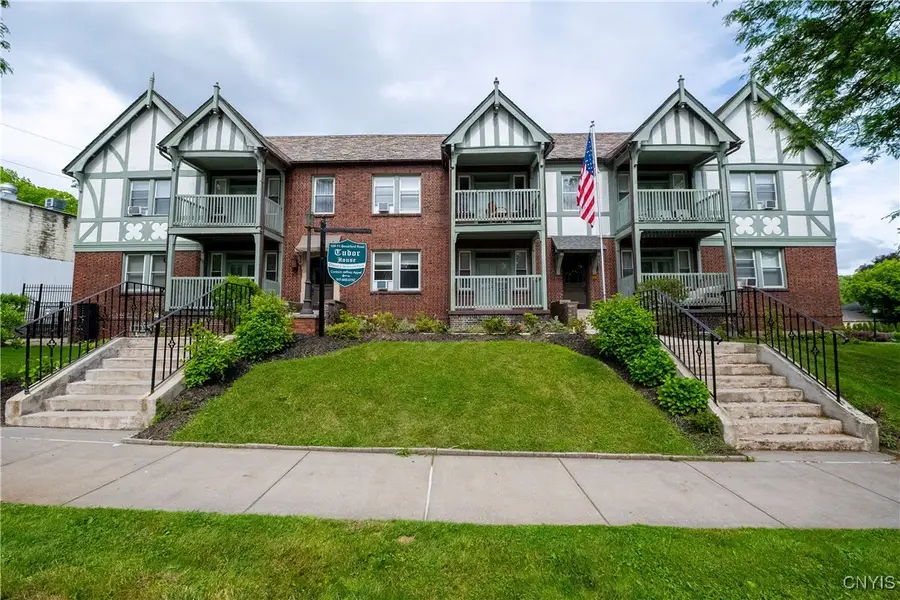 109 Brookford Road #11, Syracuse, NY 13224 - Image #2