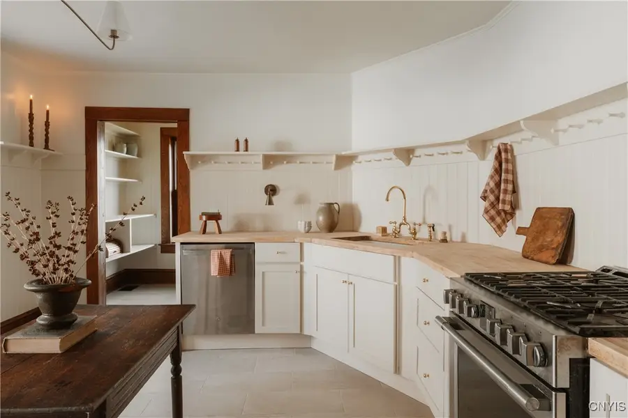 3819 Country Club Road, Endicott, NY 13760 - #2