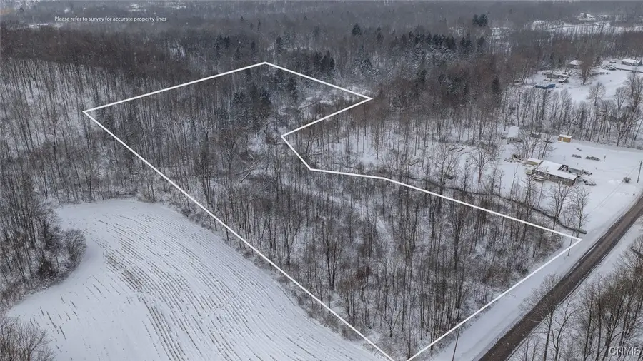 7657 Wadsworth Road, Wolcott, NY 14590 - Image #2