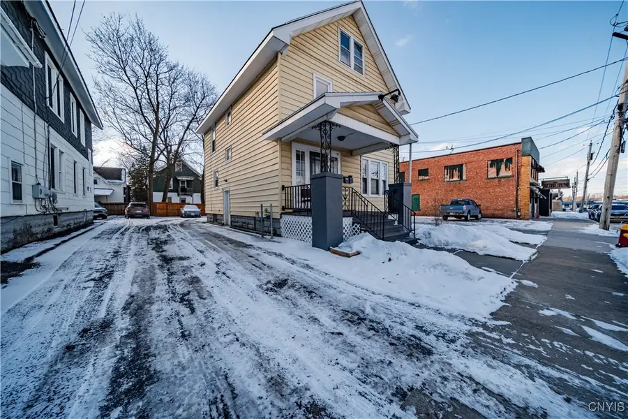 18 Auburn Avenue, Utica, NY 13501 - Image #3