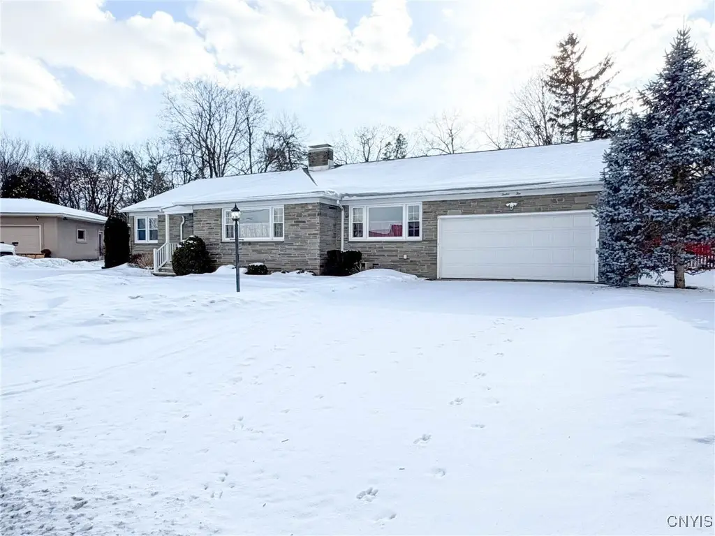 1210 Garden Road, Utica, NY 13501 - Image #1