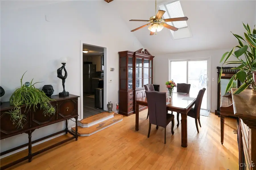 305 Hyland Drive, Syracuse, NY 13212 - Image #3