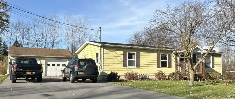 29 Belmont Avenue, Auburn, NY 13021 - Image #2