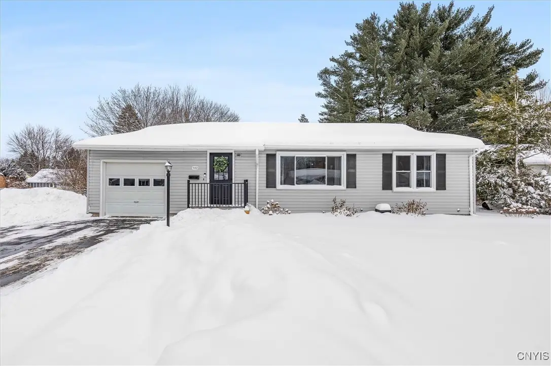102 Lena Terrace, Syracuse, NY 13212 - Image #1