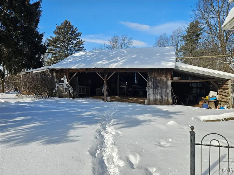 8543 Jericho Road, Weedsport, NY 13166 - Image #3