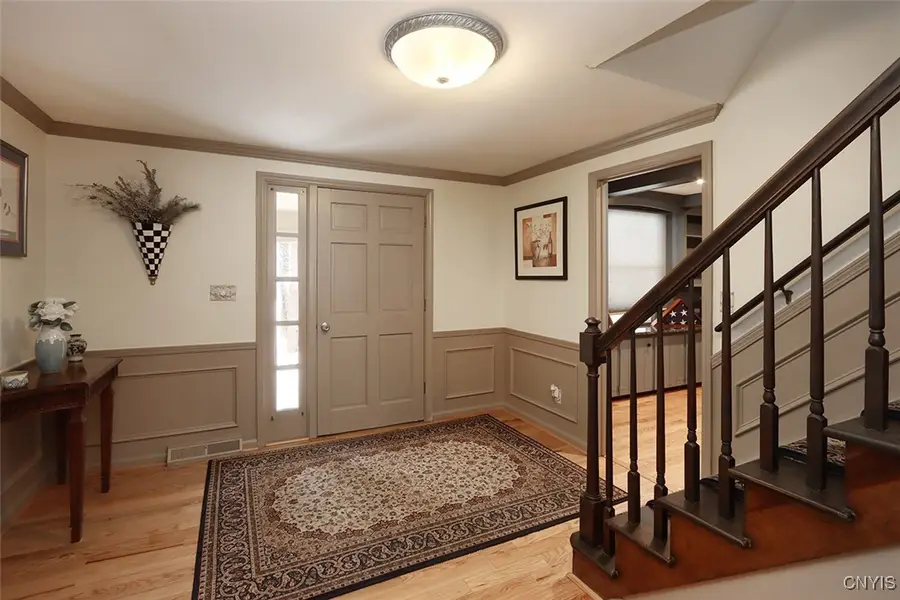 104 Holly Circle, Fayetteville, NY 13066 - Image #2