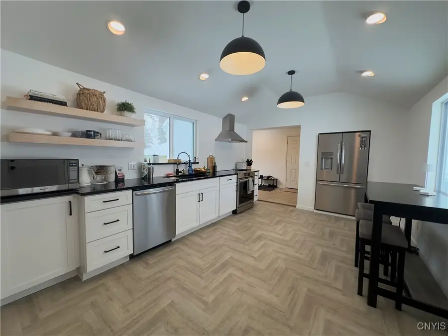 73 Westmoreland St, Whitesboro, NY 13492 - Image #3