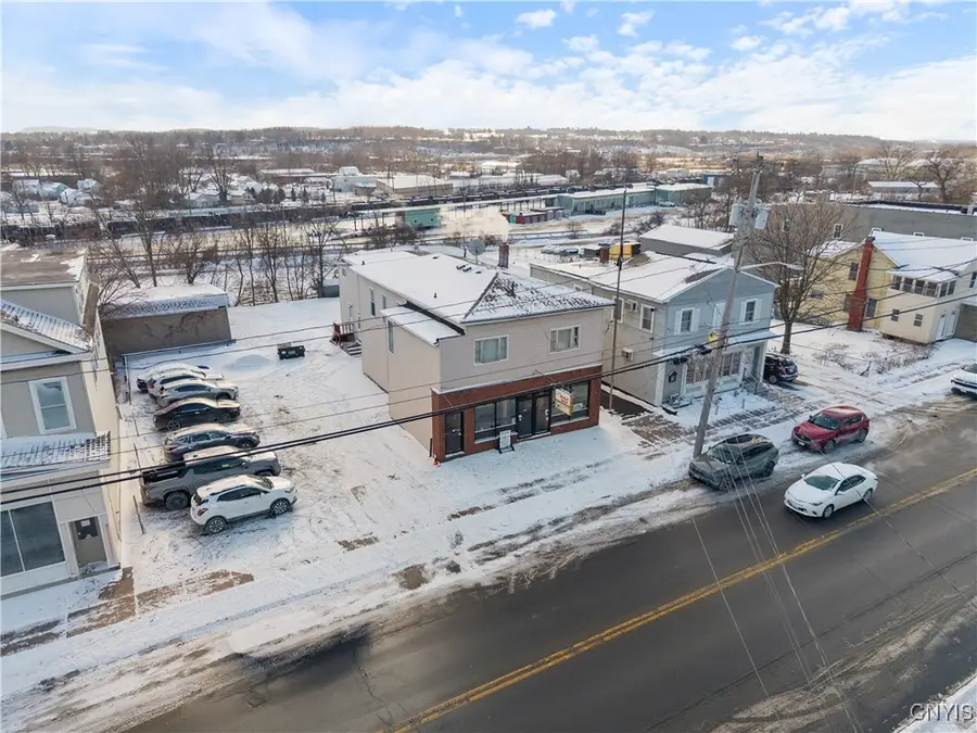 135 W Manlius Street, East Syracuse, NY 13057 - Image #2