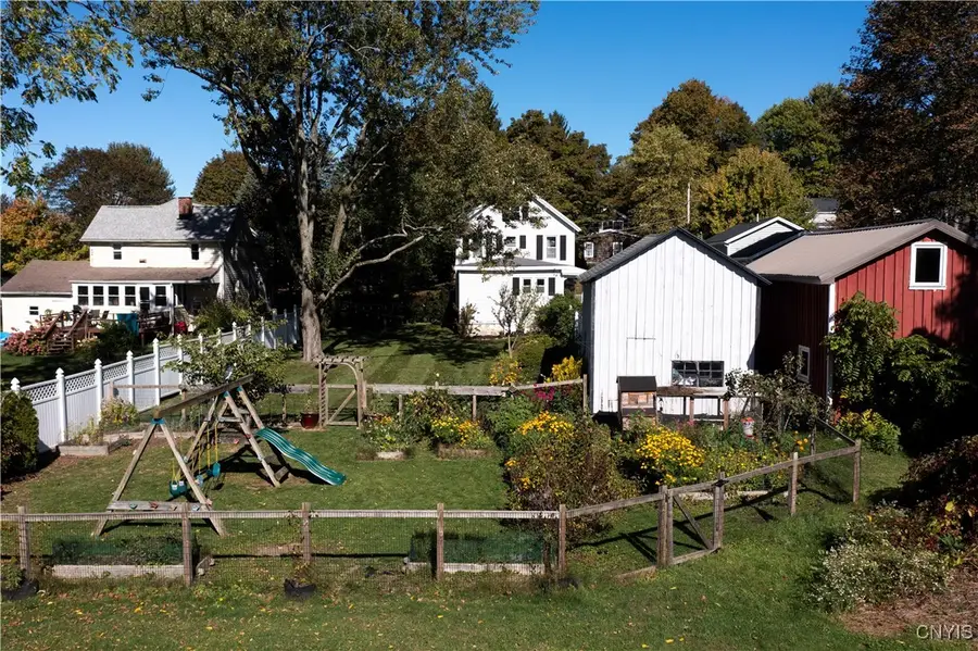 11 W Elizabeth Street, Skaneateles, NY 13152 - #3