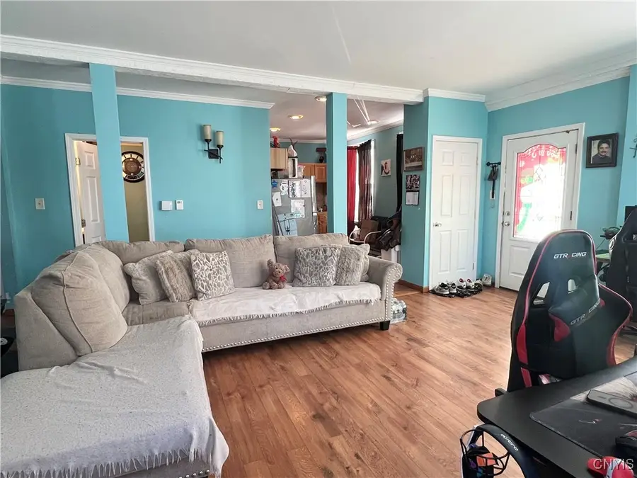 8 Noyes Street, Utica, NY 13502 - Image #3