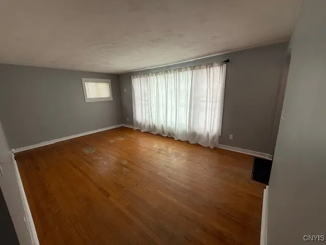 211 Cleveland Boulevard, Fayetteville, NY 13066 - #2