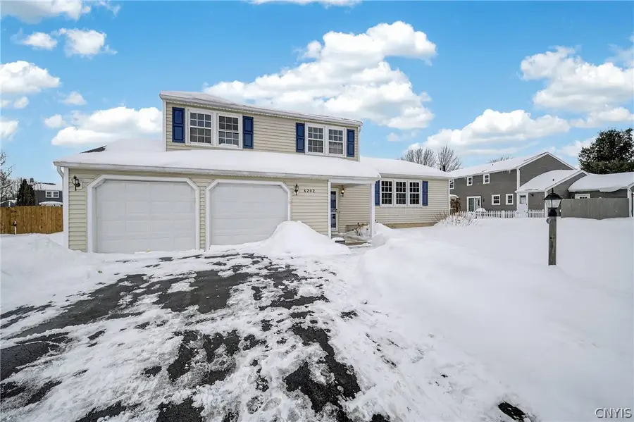 4202 Halfmoon Circle, Liverpool, NY 13090 - #3