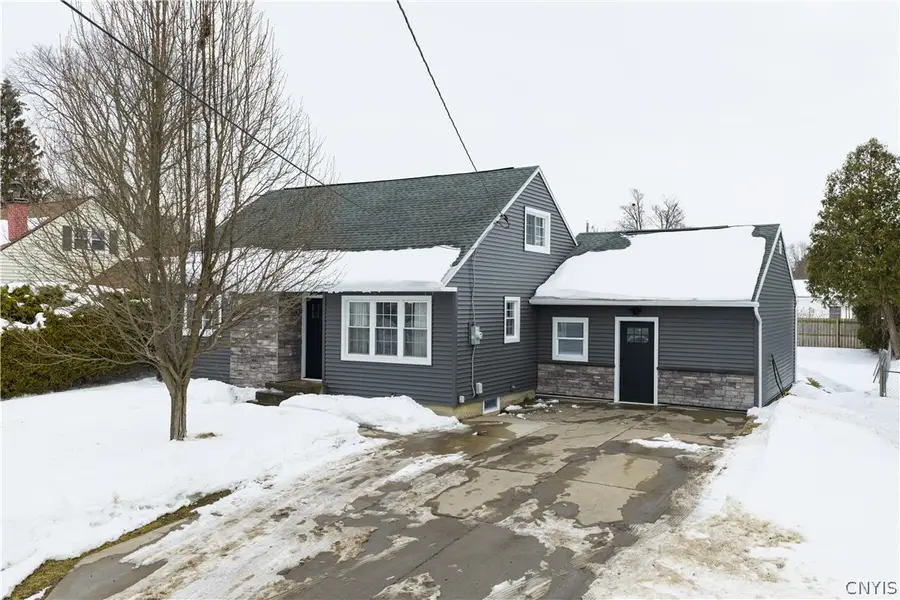 136 Forrest Street, Utica, NY 13502 - #2