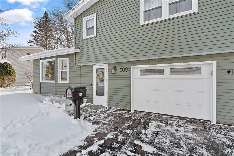 200 E Arbordale Road, Syracuse, NY 13219 - #2